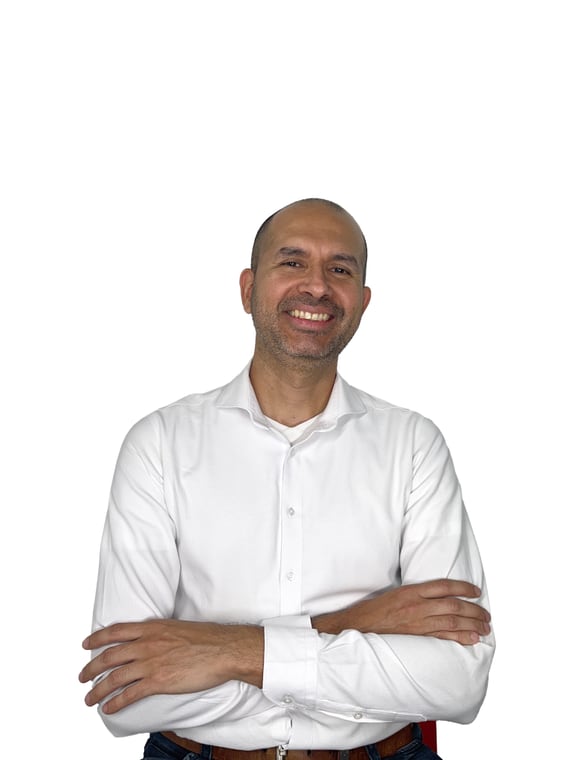 Luifer, asesor de Exportaciones